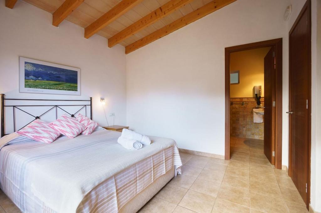 Villa Antonia, *