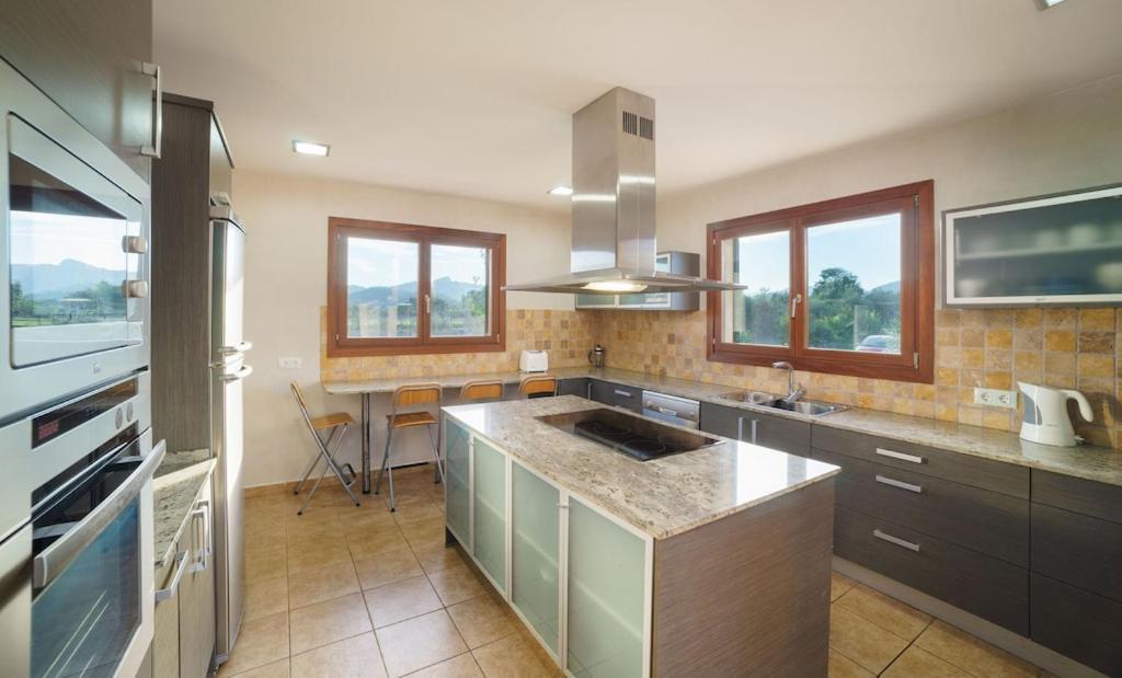 Villa Antonia, *