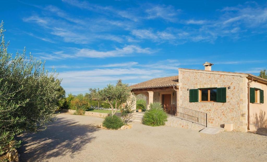 Antonia, Pollença